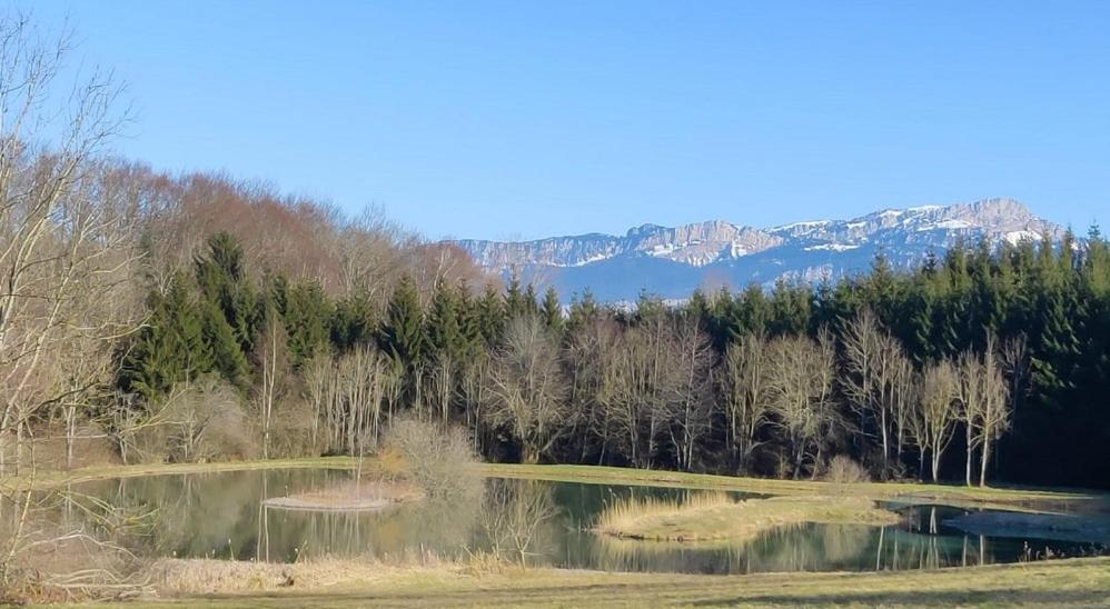 Monchateau Etoile, Hebergement Insolite Avec Spa Merlas Екстер'єр фото